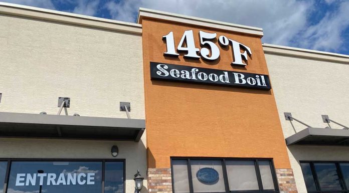 145F Seafood Boil Is Now Open In Clermont