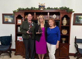 Pictured: Shannon Herrera, Dr. Laura Byrd and Beta Theta Member Michelle Delaney