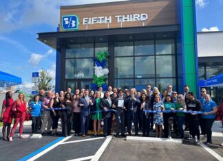 Fifth Third Bank – Plaza Collina Celebrates Grand Opening