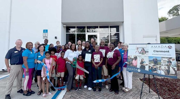 Amada Senior Care Celebrates Ribbon Cutting with South Lake Chamber of Commerce