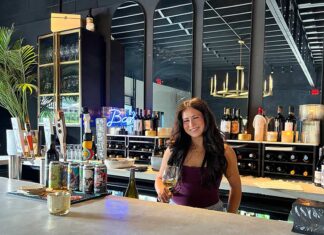 Back 40 Wine Co – A Taste of Europe in Downtown Clermont