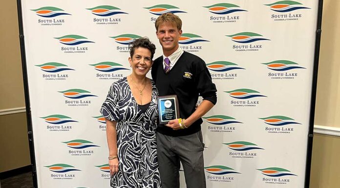 Adam Townsend Receives A Ray Goodgame Outstanding Student Leader Award