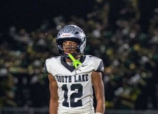 South Lake Eagles Dominate Crosstown Rival Lake Minneola 62–0 (Oct 24)