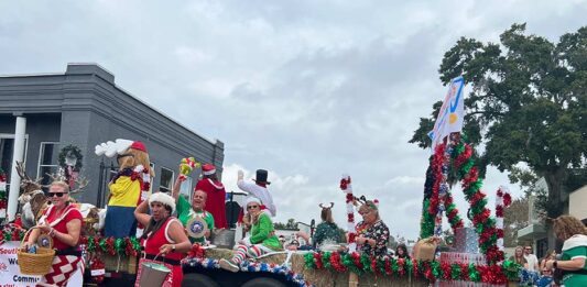 Holiday Magic Sparkles Through Downtown Clermont At Annual Christmas Parade