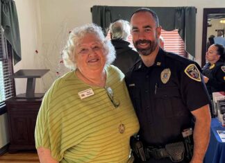 The Clermont Woman’s Club Hosts Coffee With A Clermont Cop