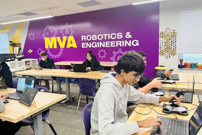 a60b4852-cb5e-4f06-8ccc-e14215c16c65