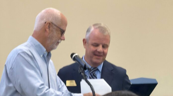 South Lake Chamber Honors Minneola Mayor Pat Kelley for 18 Years of Leadership and Service