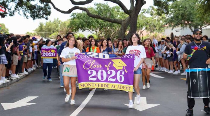 Senior Parade Sends Class of 2026 Off In Style