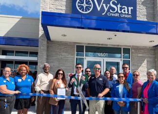 VyStar Credit Union Celebrates Its Clermont Location